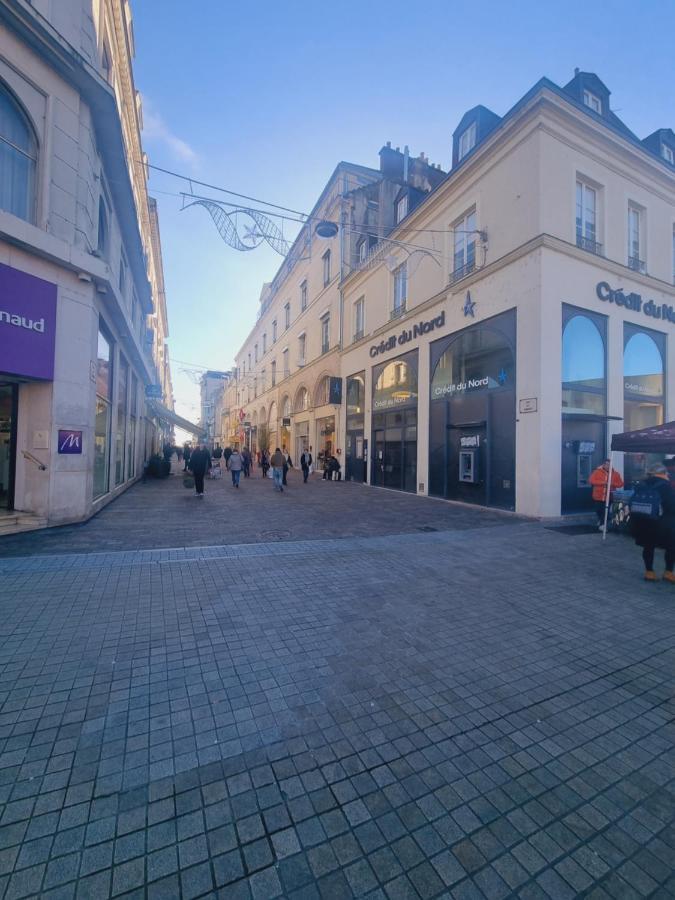 Sweet Nina Jazz Appartement Pour 5 Voyageurs, Situe A La Place De La Republique, Avec Parking Et Lit Queen Size Ле-Ман Экстерьер фото