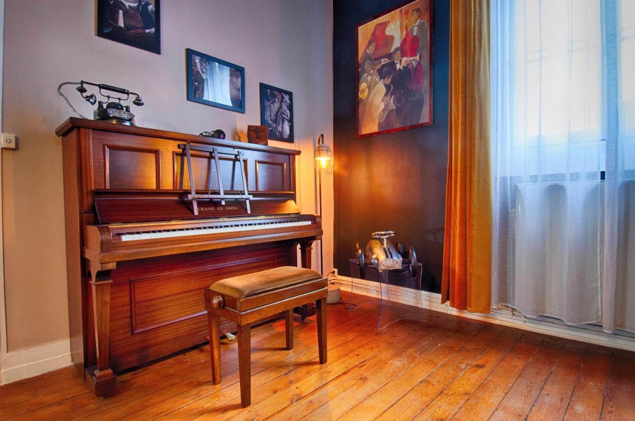Sweet Nina Jazz Appartement Pour 5 Voyageurs, Situe A La Place De La Republique, Avec Parking Et Lit Queen Size Ле-Ман Экстерьер фото